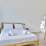 Pyrgos Trilogy Boutique - Oinos Santorini Island