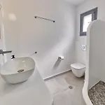 Pyrgos Trilogy Boutique - Oinos *