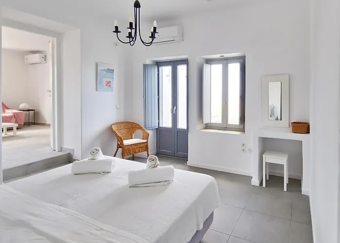 Pyrgos Trilogy Boutique Houses - Oinos * Santorini Island