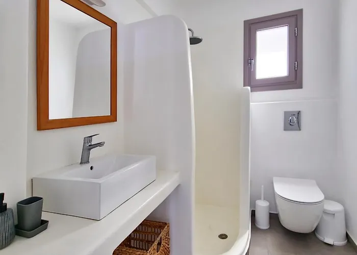 Pyrgos Trilogy Boutique Houses - Oinos Apartment