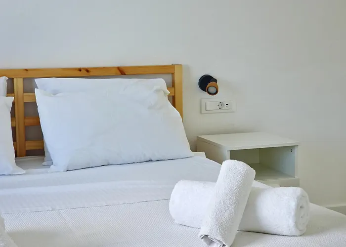 Pyrgos Trilogy Boutique Houses - Oinos Apartment