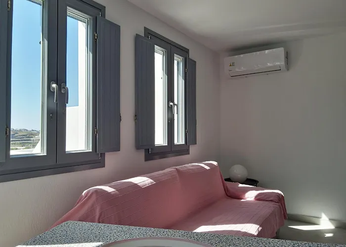 Pyrgos Trilogy Boutique Houses - Oinos * Santorini Island