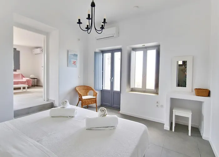 Pyrgos Trilogy Boutique Houses - Oinos * Santorini Island