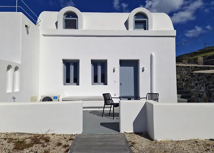 Apartment Pyrgos Trilogy Boutique Houses - Oinos