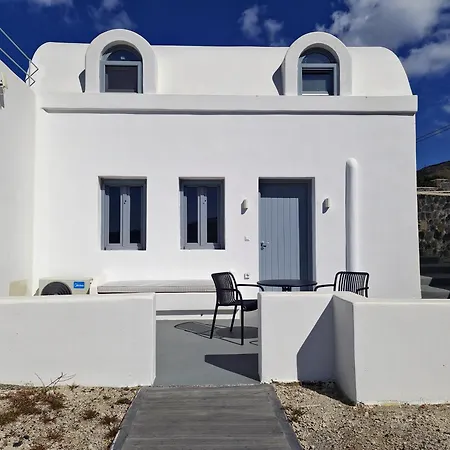 Nyaraló Trilogy Boutique - Oinos